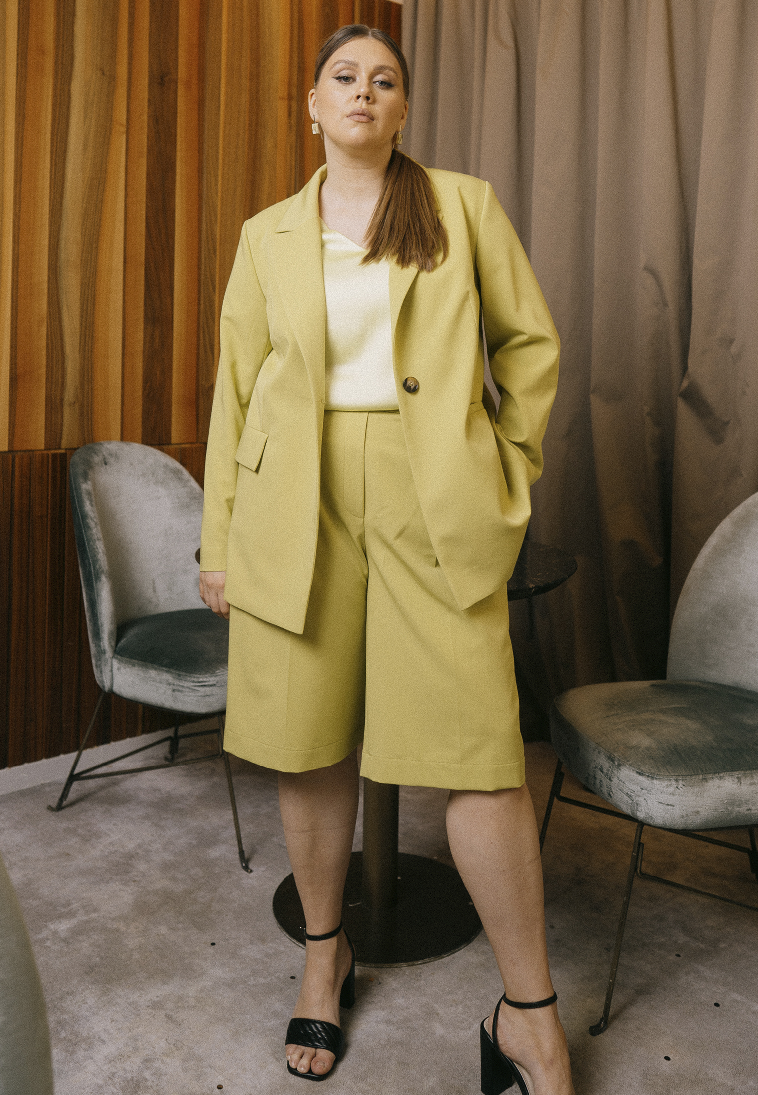 Костюм ЭМИЛЬ