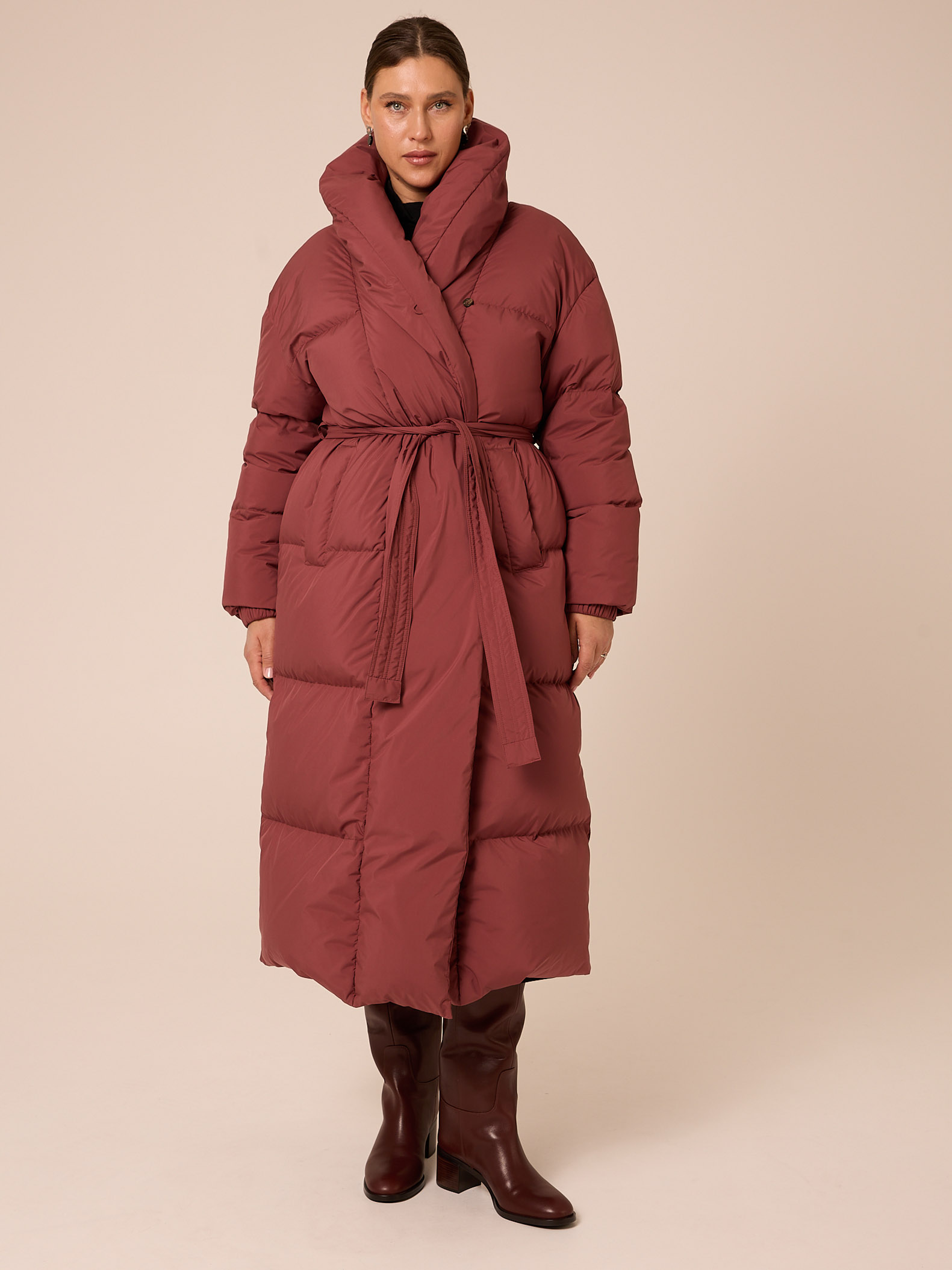 Пуховик LAVIN